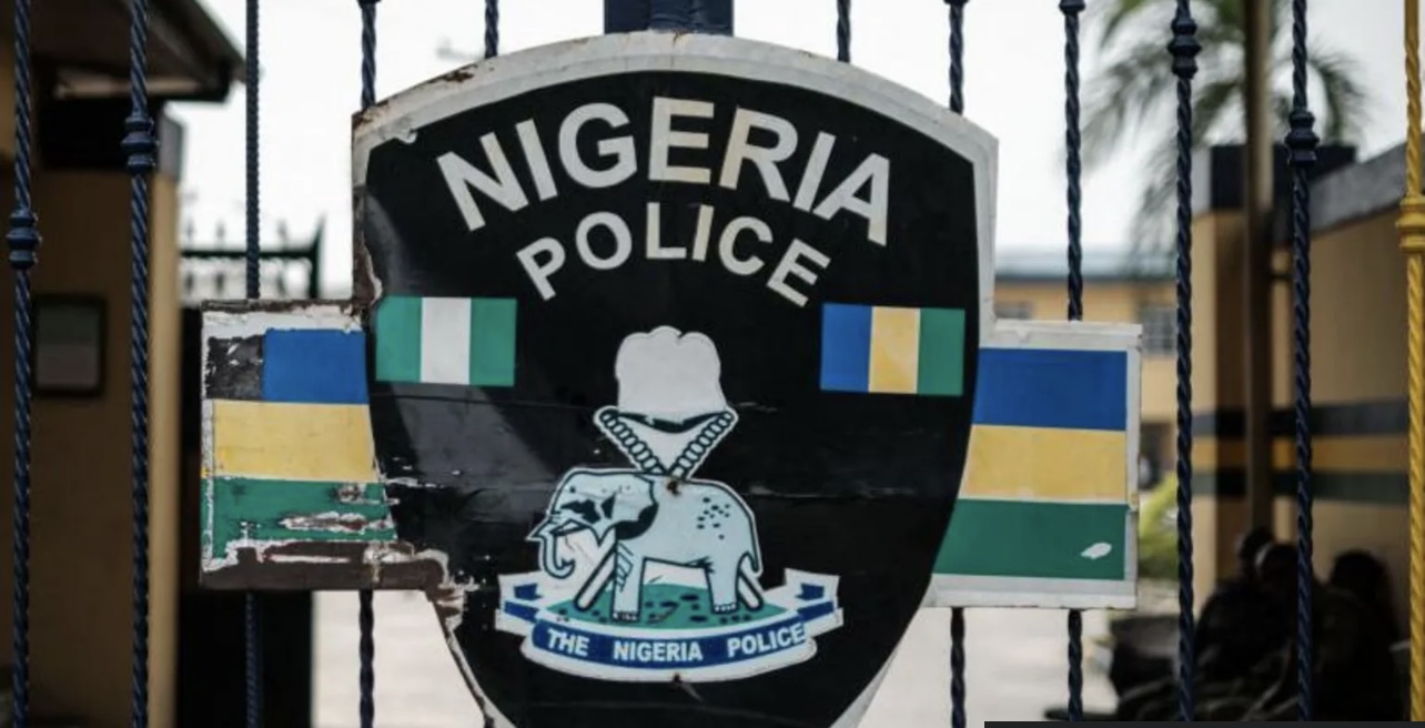Mob burns Nigerian woman to death for alleged blasphemy