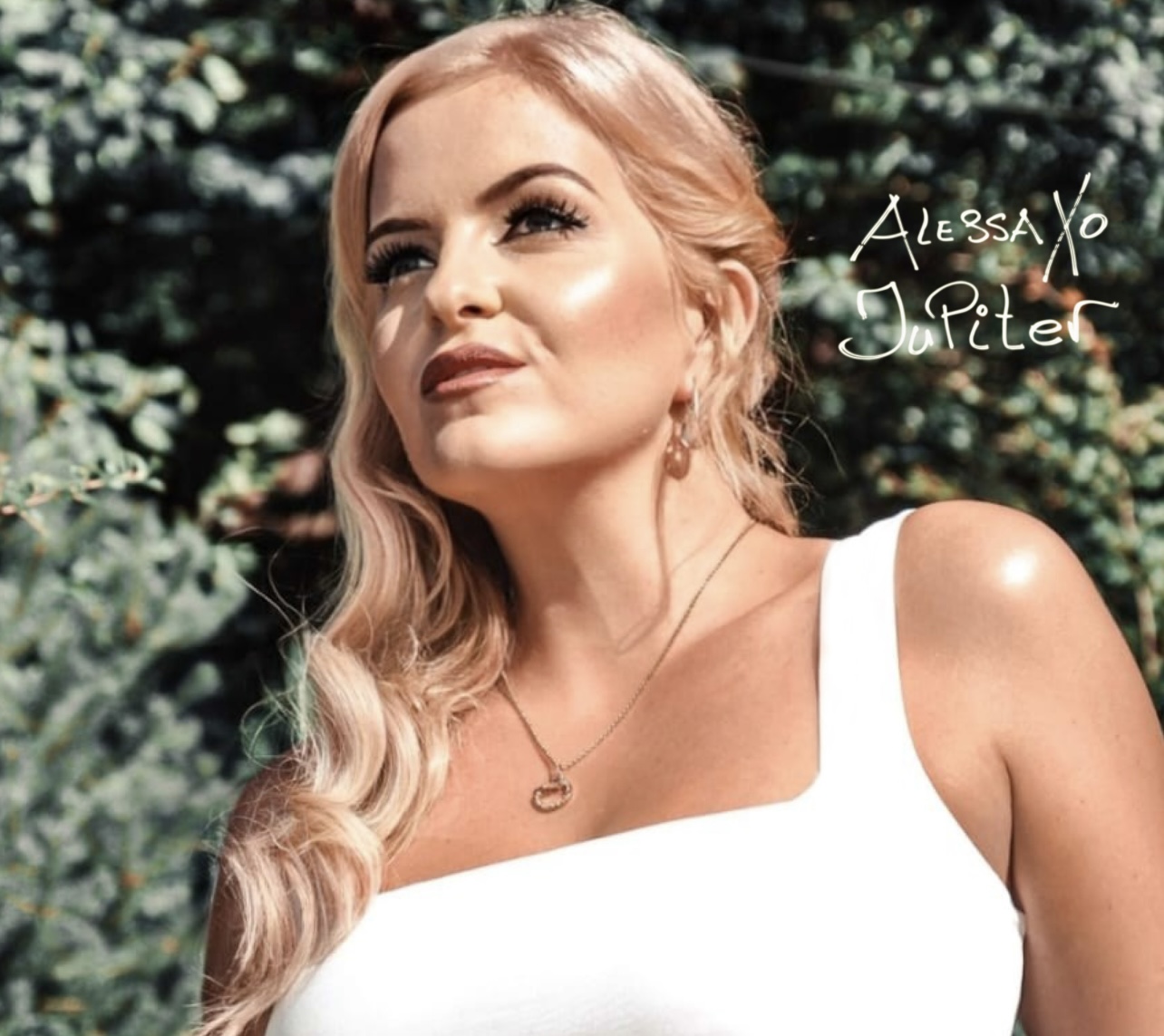 Alessa XO Launches Ethereal New Single “Jupiter”