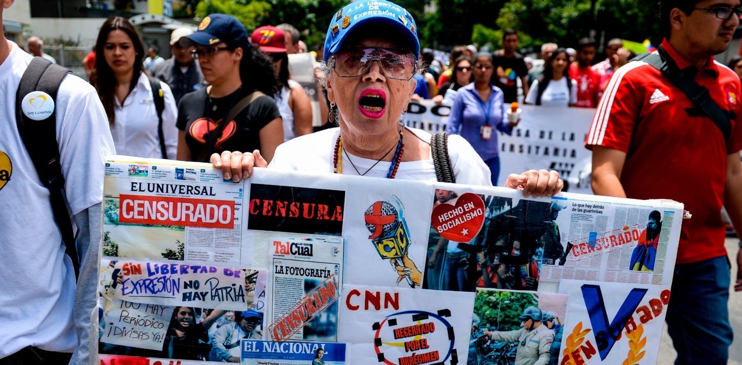 Venezuelan Security Forces Detain Foreign Journalists Amid Political Turmoil